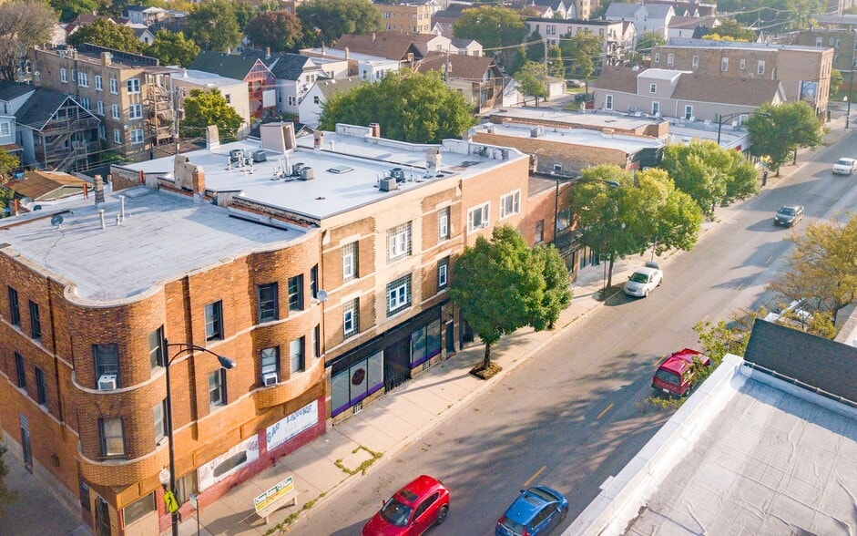 More Photos Of 3530 W Armitage Ave, Chicago Storefront Retail Residential For Lease
