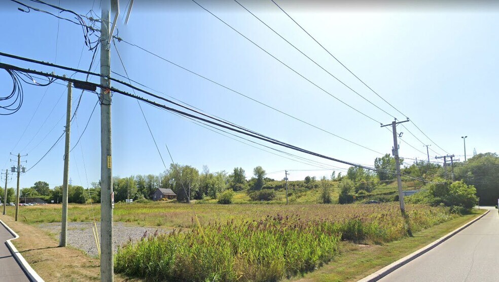 More Photos Of 1000 Rue Valois, Vaudreuil-dorion Land For Sale