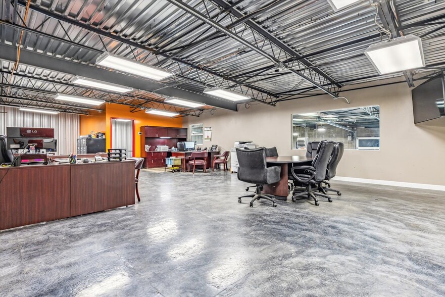 More Photos Of 2274 Manatt Ct, Castle Rock Warehouse For Sale