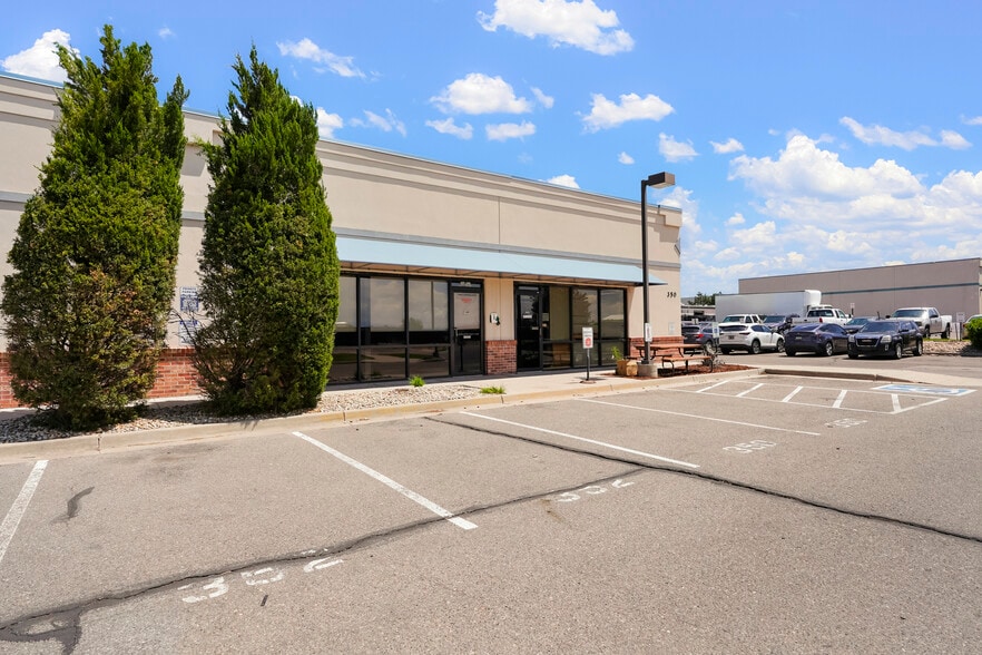 More Photos Of 350-366 Norfolk St, Aurora Light Manufacturing For Sale