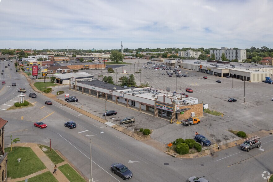 More Photos Of 4932-4950 Christy Blvd, Saint Louis General Retail For Lease