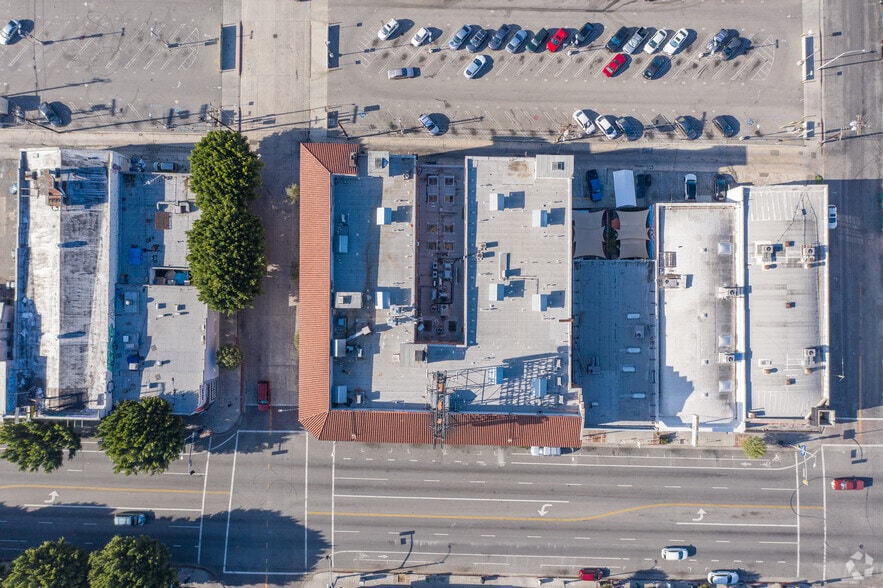 More Photos Of 1706 W Sunset Blvd, Los Angeles Apartments For Lease