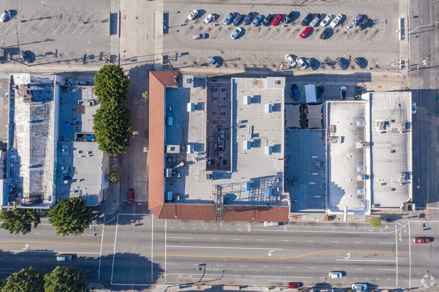 More Photos Of 1706 W Sunset Blvd, Los Angeles Apartments For Lease