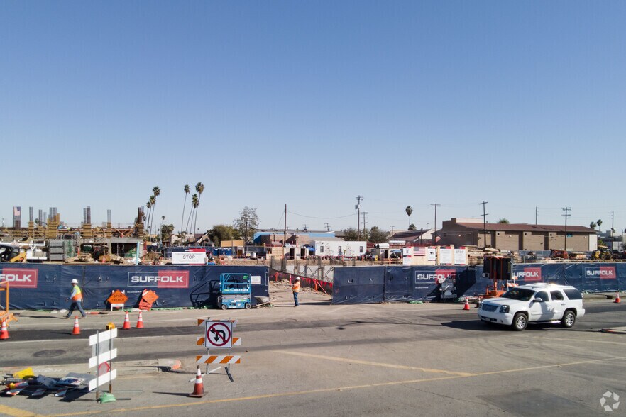 More Photos Of 8400 S Vermont Ave, Los Angeles Apartments For Lease