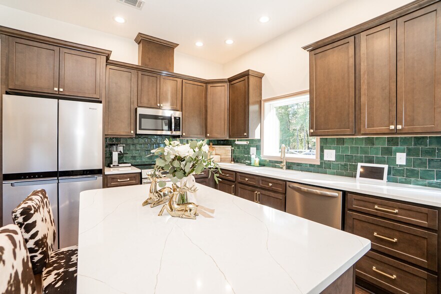 More Photos Of 9036 Bullard Rd, Dry Branch Lodge Meeting Hall For Sale