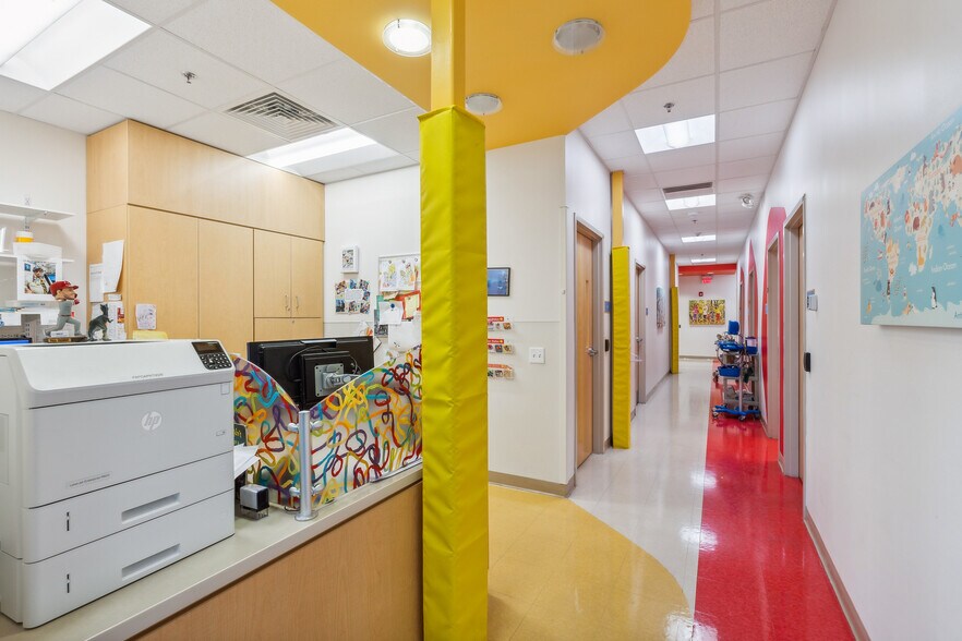 More Photos Of 1676 E Lancaster Ave, Paoli Freestanding For Sale