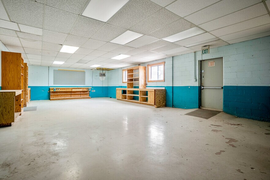 More Photos Of 20 Arroyo Cuyamungue Rd, Santa Fe Warehouse For Sale