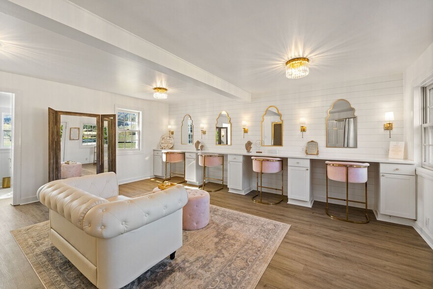 More Photos Of 2133 Allisona Rd, Eagleville Lodge Meeting Hall For Sale