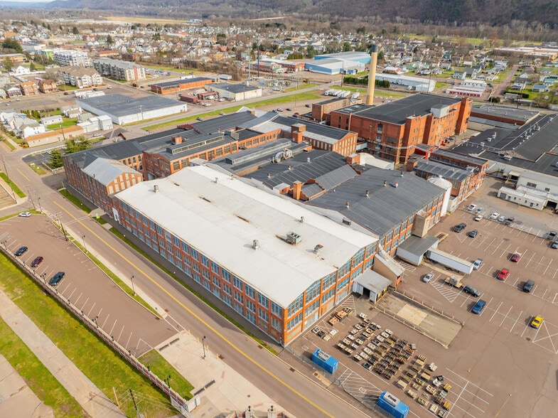 More Photos Of 480 W 5th St, Bloomsburg Manufacturing For Sale