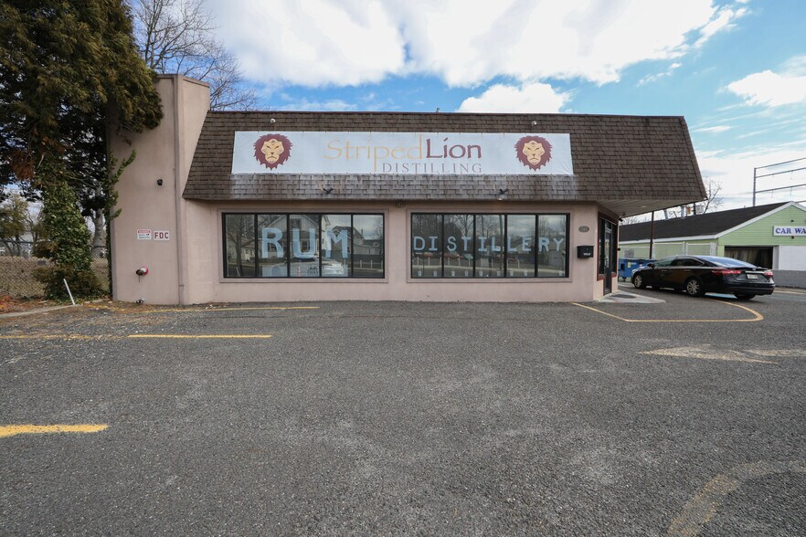 More Photos Of 740 N Broad St, Woodbury Land For Lease