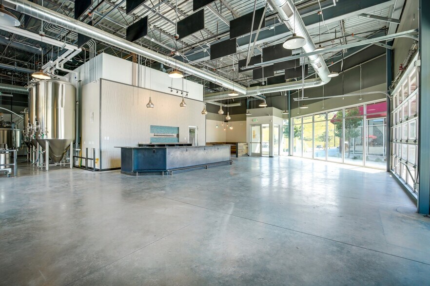 More Photos Of 18455 W Colfax Ave, Golden Storefront For Lease