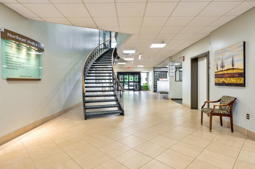 More Photos Of 115 Blarney Dr, Columbia Medical For Lease