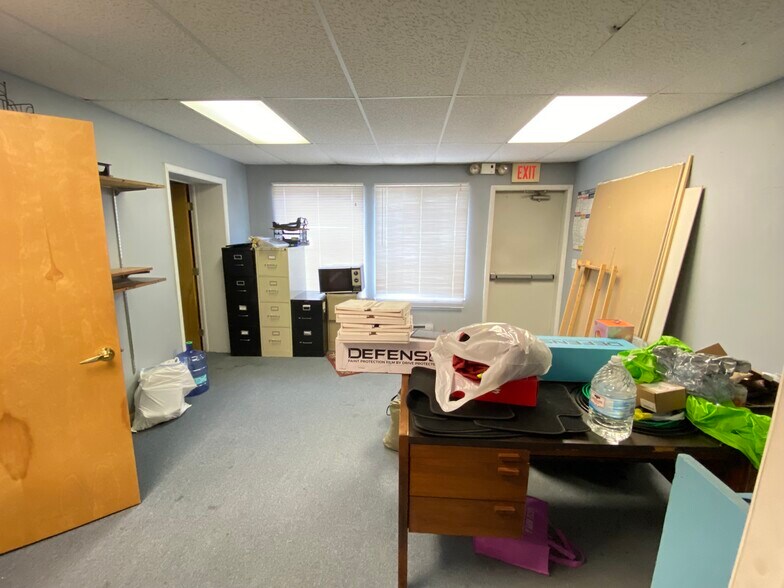More Photos Of 105 N Fifth St, Roscommon Freestanding For Sale