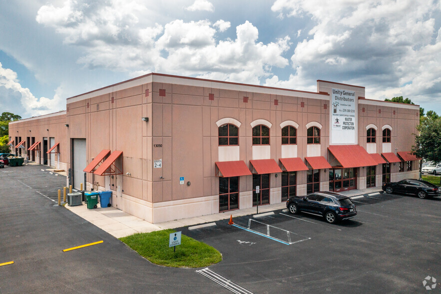 Primary Photo Of 13050 Metro Pky, Fort Myers Warehouse For Lease