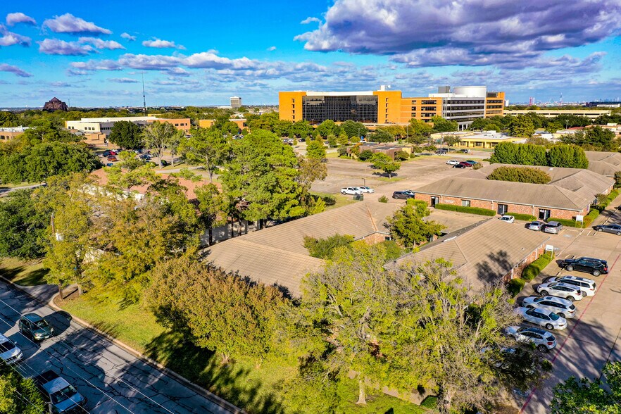 More Photos Of 911 Medical Centre Dr, Arlington Medical For Sale