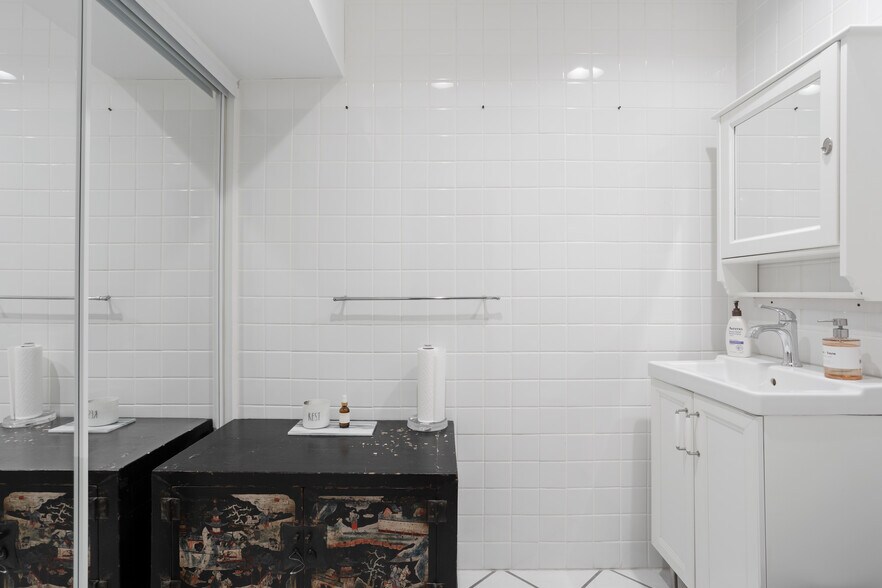 More Photos Of 630 Mission St, South Pasadena Medical For Sale