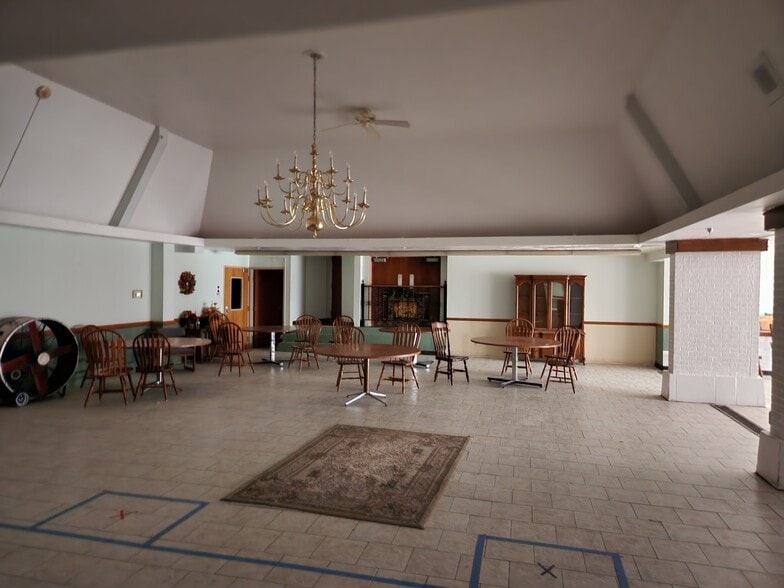 More Photos Of 1616 Cedar St, Lawrenceville Skilled Nursing Facility For Sale