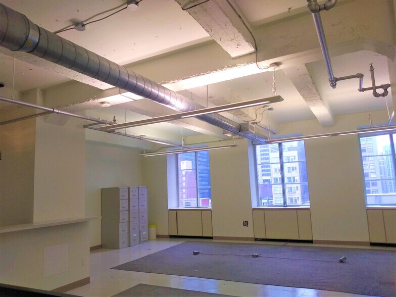 More Photos Of 1500-1506 Walnut St, Philadelphia Office For Lease