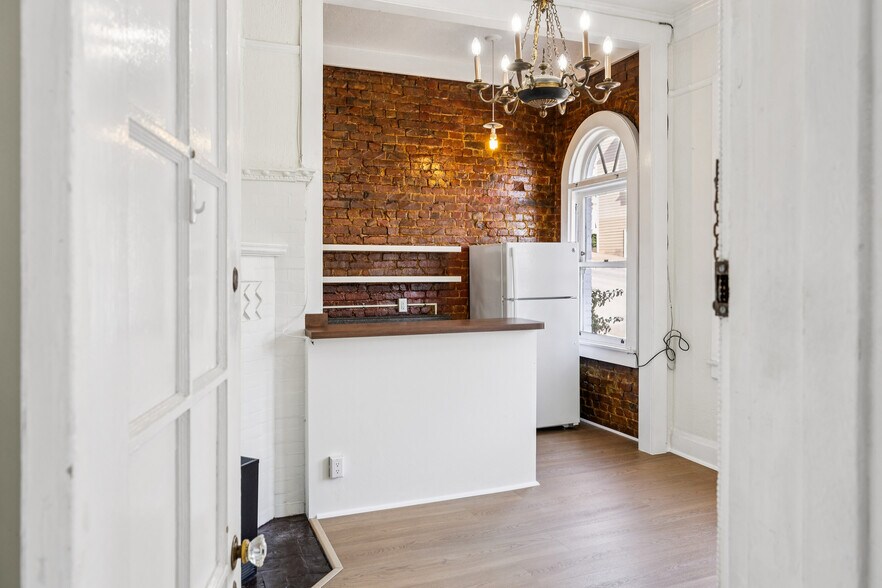 More Photos Of 2332-2334 California Street, San Francisco Apartments For Sale