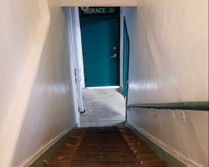 More Photos Of 411 Horace St, Cincinnati Light Manufacturing For Sale