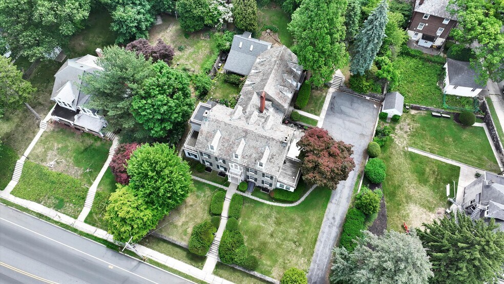 More Photos Of 1305 Hampden Blvd, Reading Multifamily For Sale