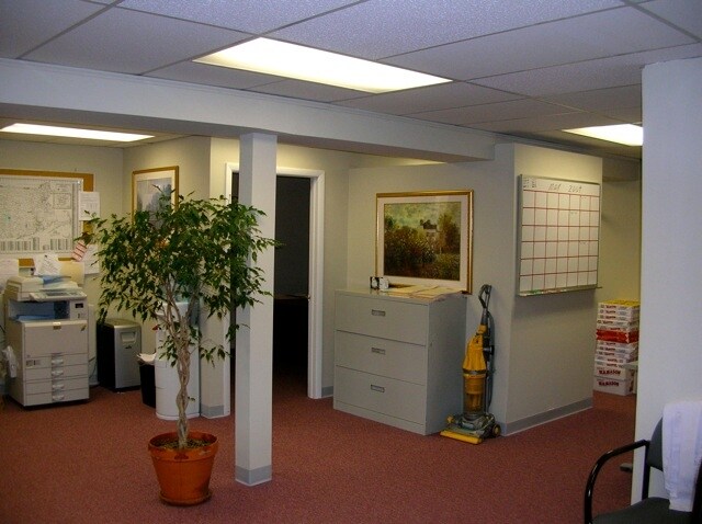 More Photos Of 154 Talcottville Rd, Vernon Rockville Freestanding For Sale