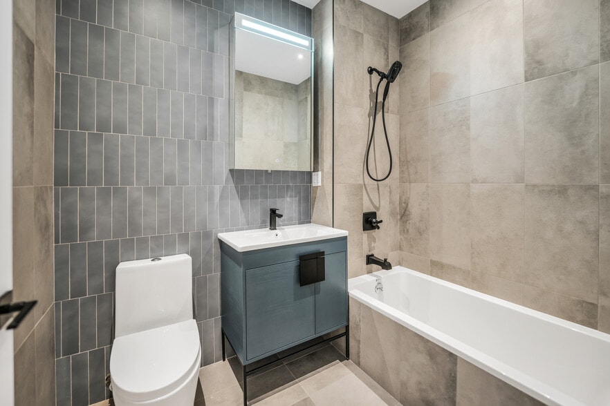 More Photos Of 1071-1079 Fulton St, Brooklyn Apartments For Sale