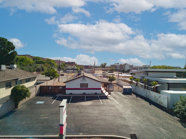 Primary Photo Of 122 N 200 W, Saint George General Retail For Lease