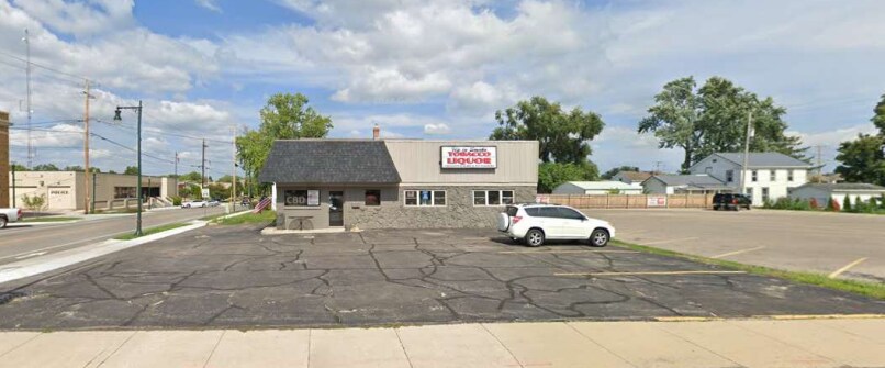 Primary Photo Of 248 N Pine St, Burlington Convenience Store For Sale