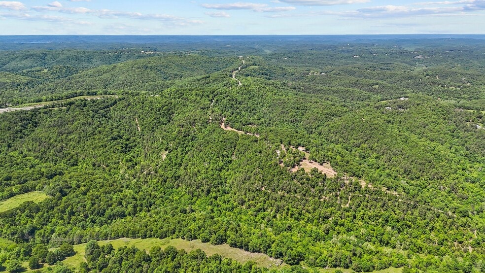 More Photos Of 10 Mint Ridge Rd, Eureka Springs Trailer Camper Park For Sale
