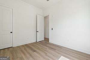 More Photos Of 68 Linton St, Woodstock Apartments For Sale