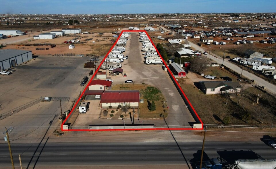 Primary Photo Of 3807 S County Road 1210, Midland Trailer Camper Park For Sale
