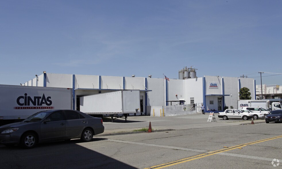 More Photos Of 777 139th Ave, San Leandro Warehouse For Sale