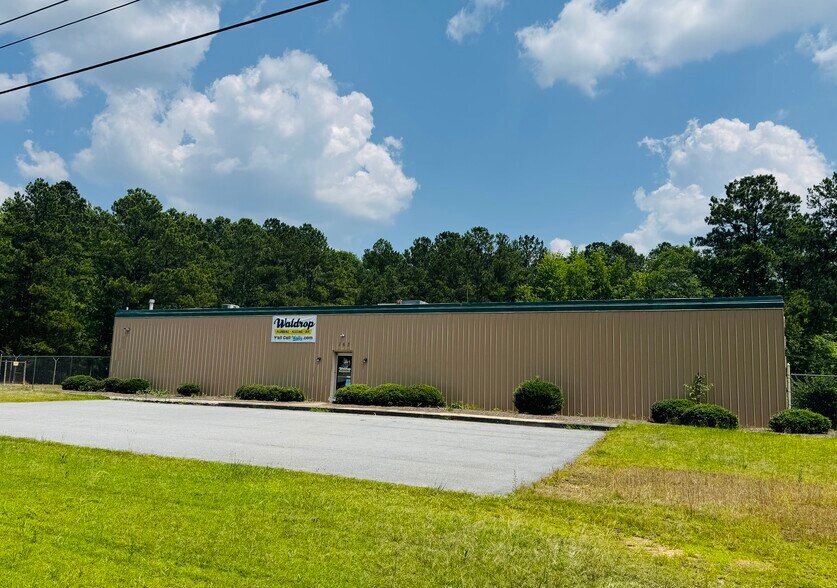 Primary Photo Of 163 Asten Rd, Clinton Warehouse For Sale