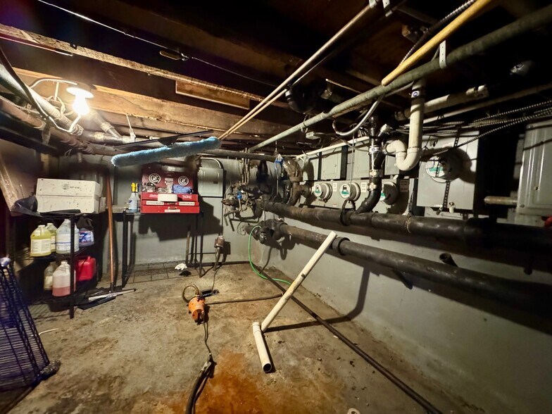 More Photos Of 17202 Linden Blvd, Jamaica Multifamily For Sale