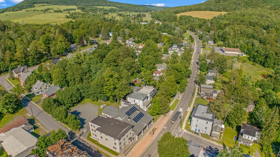 More Photos Of 56 Main St, Stamford Hotel For Sale