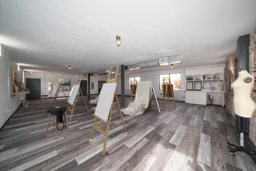 More Photos Of 1809 E Douglas Ave, Wichita Storefront Retail Office For Lease