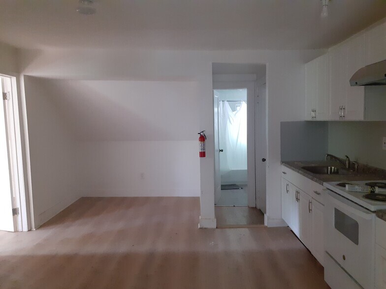 More Photos Of 72 Academy St, Liberty Apartments For Sale