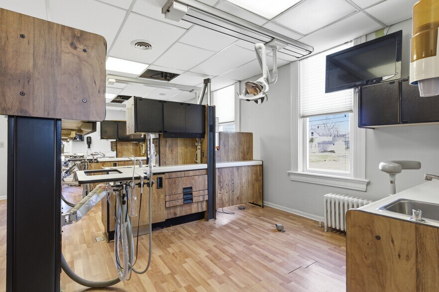 More Photos Of 1910 Virginia Ave, Connersville Healthcare For Sale