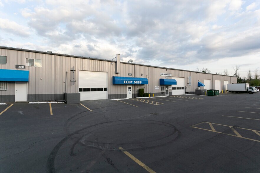 More Photos Of 12683-12689 NE Whitaker Way, Portland Manufacturing For Lease