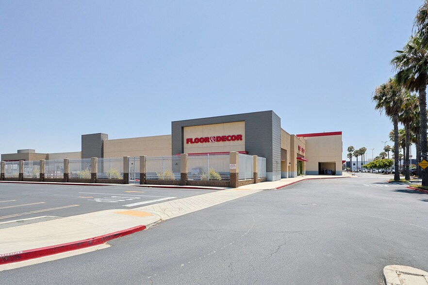 More Photos Of 500-506 Carson Town Ctr N, Carson General Retail For Sale