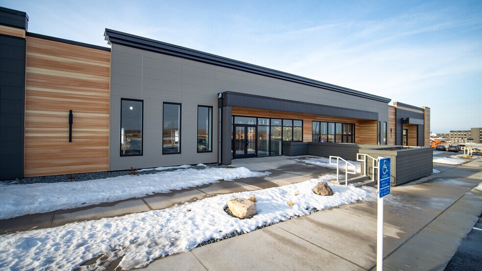 More Photos Of 3629 Sarah Pl NW, Rochester Storefront Retail Office For Lease