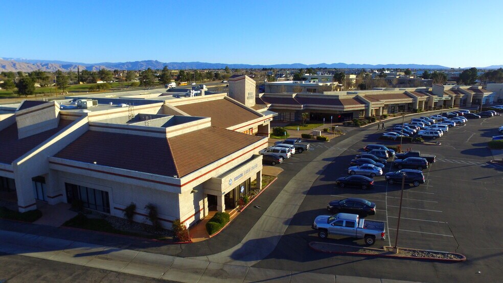 More Photos Of 15447 Anacapa Rd, Victorville Loft Creative Space For Lease