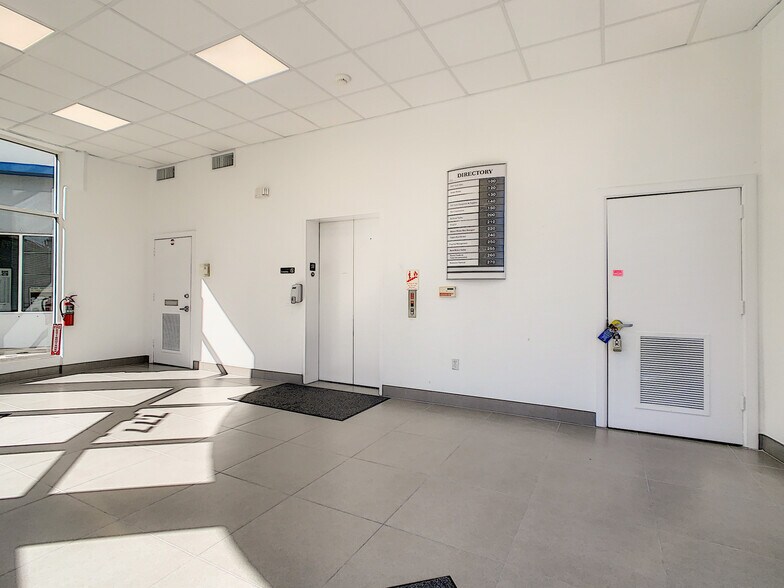 More Photos Of 777 SE 20th St, Fort Lauderdale Loft Creative Space For Lease