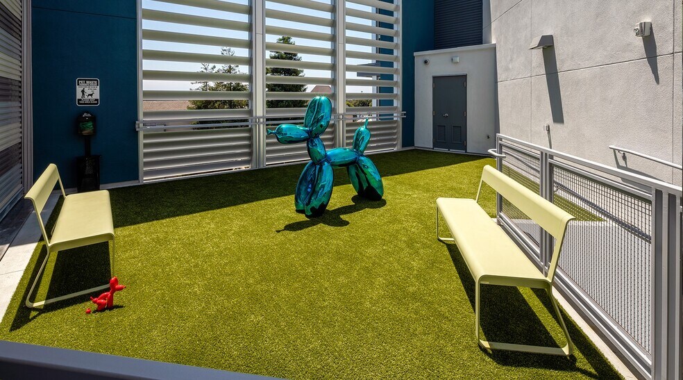 More Photos Of 11924 W Washington Blvd, Los Angeles Apartments For Lease