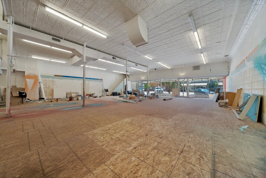 More Photos Of 321 Main St, Fort Morgan Storefront For Sale