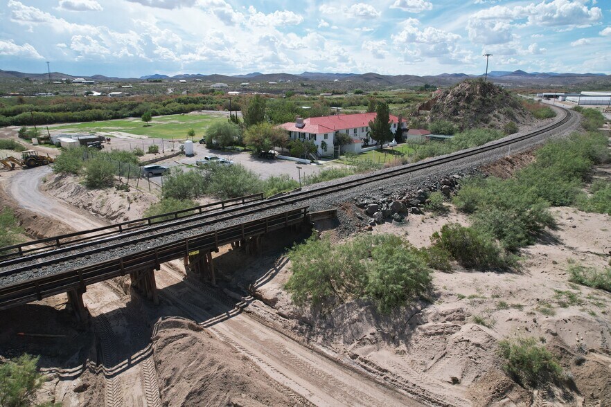 More Photos Of 2200 County Rd D061, Las Cruces Hotel For Sale