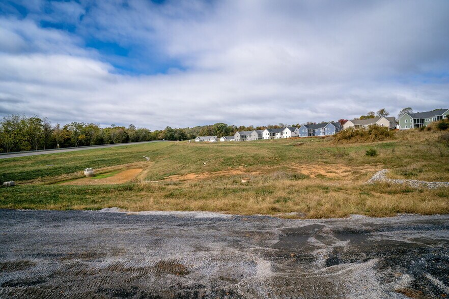 More Photos Of tbd White Hill Road, Staunton General Retail For Lease