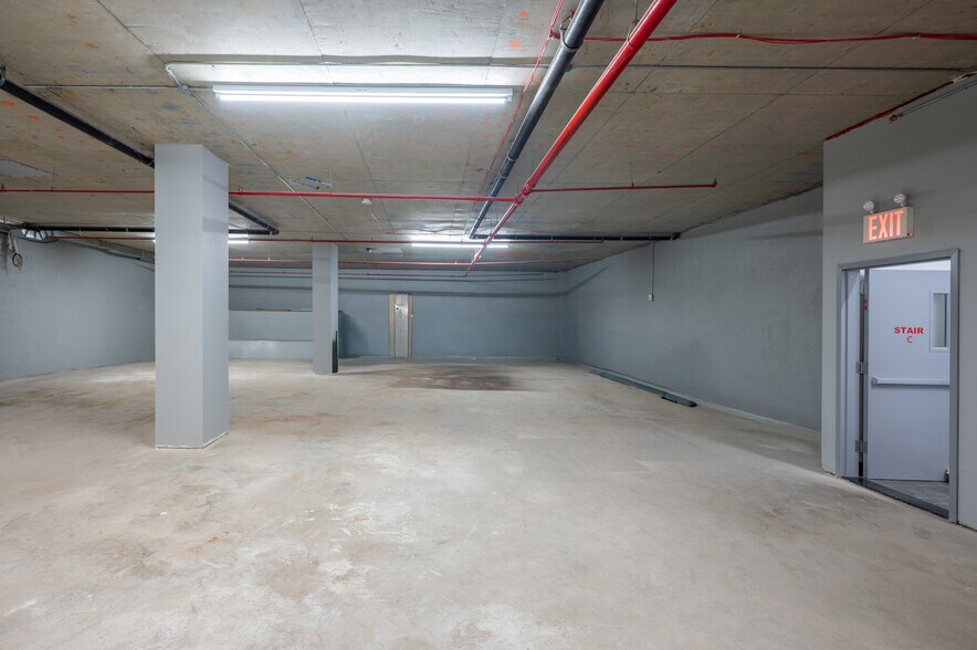 More Photos Of 643 5th Ave, Brooklyn Apartments For Lease