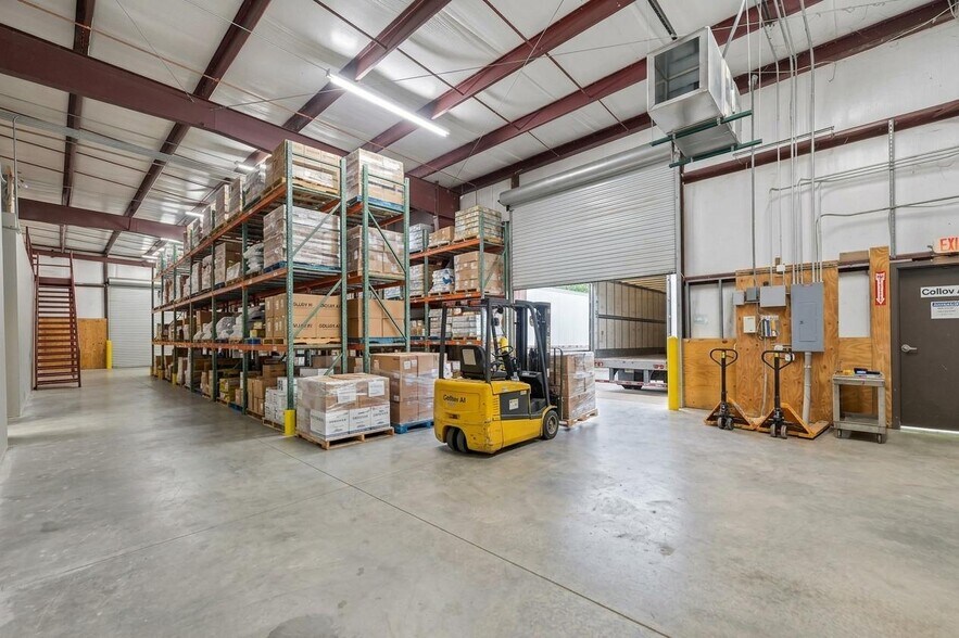 More Photos Of 4665 Church Rd, Cumming Warehouse For Sale